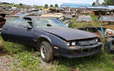 CHEVROLET CAMARO - 1983