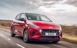17: Hyundai i10 17: Hyundai i10