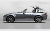 A new coupé-cabriolet