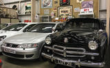 Vauxhall Vectra CDX 2.6 V6 (2002) and E-type Wyvern (1953)