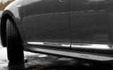 Chrome body trim is deployed on the side repeaters, front bumper and on these door finishers adjacent to the sills Suzuki Kizashi chrome finishing trim