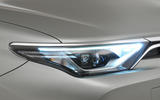 Toyota Auris headlights