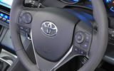 Toyota Auris steering wheel controls