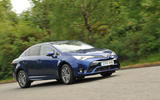 Toyota Avensis cornering