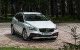 2 star Volvo V40 Cross Country