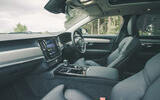 Volvo V90 review dashboard