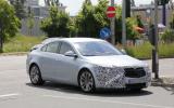 Vauxhall Insignia facelift: latest spy pics