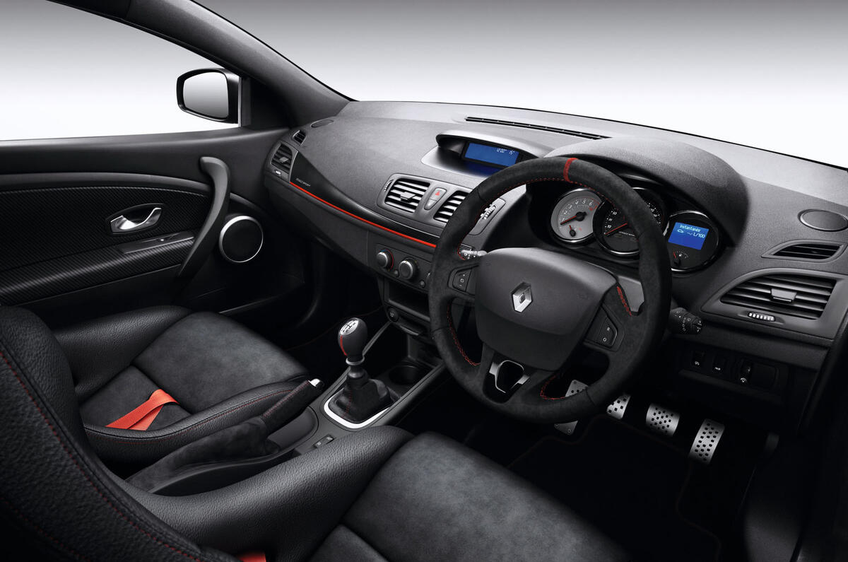 Renault unleashes track-focused Mégane Renaultsport 275 Trophy-R