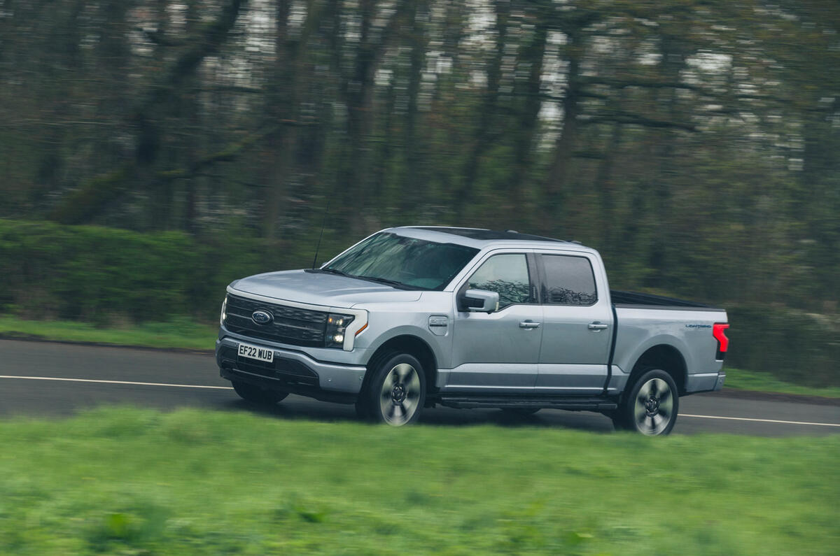 02 Ford F150 Lightning RT 2023 front mild corner