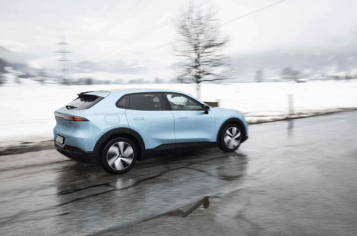 03 Changan Deepal S05 review rear driving