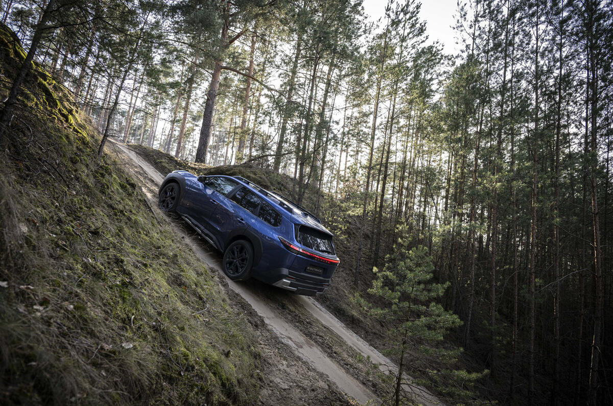 03 Subaru E Outback review hill climbing