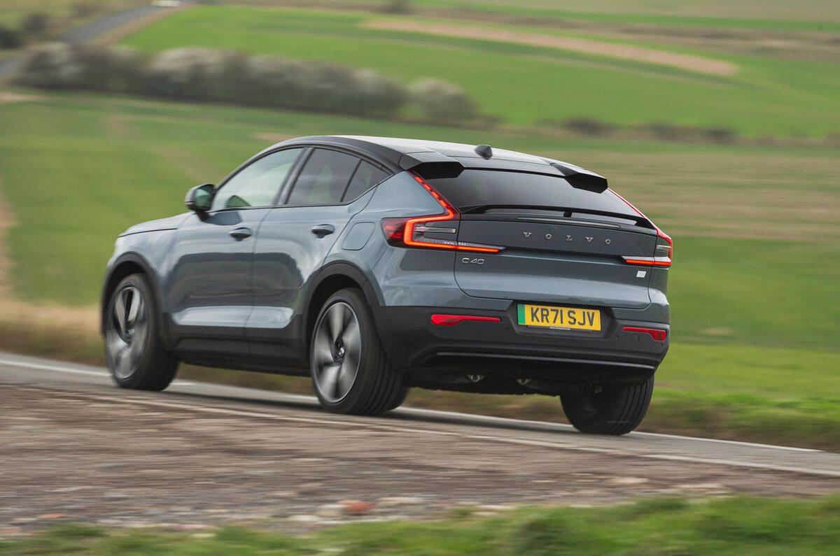 03 Volvo C40 Recharge RoadTest 2022 rearcornering