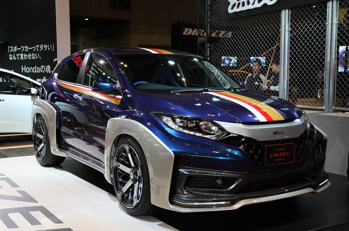 Tokyo Auto Salon 2014 show gallery