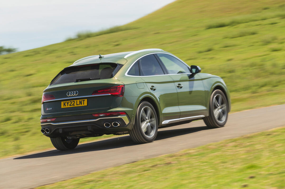 04 Audi SQ5 Sportback RT 2022 rear corner