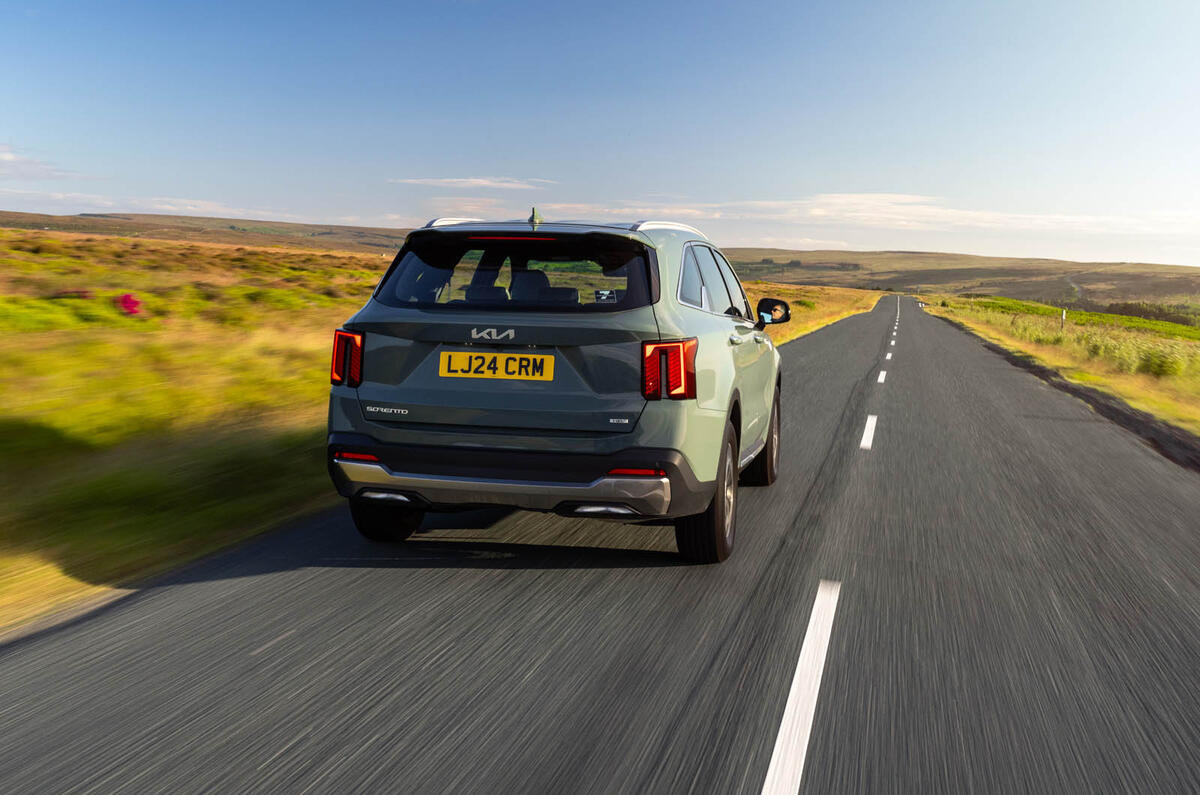 04 Kia Sorento 2024 review rear driving