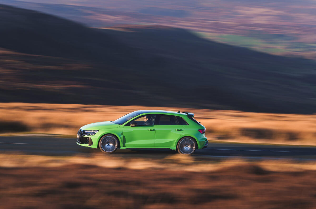RS3 side profile showing the new rear lighting graphic