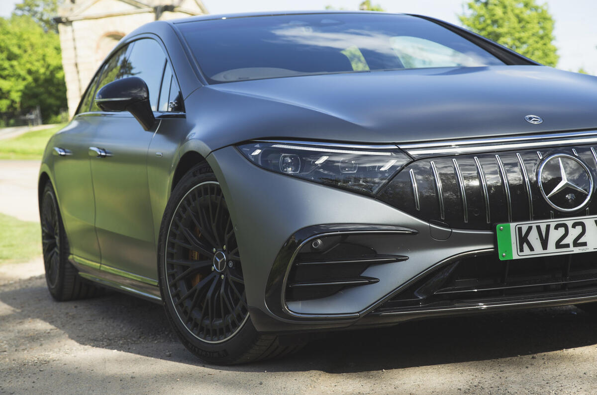 05 Mercedes AMG EQS 53 2022 RT headlight