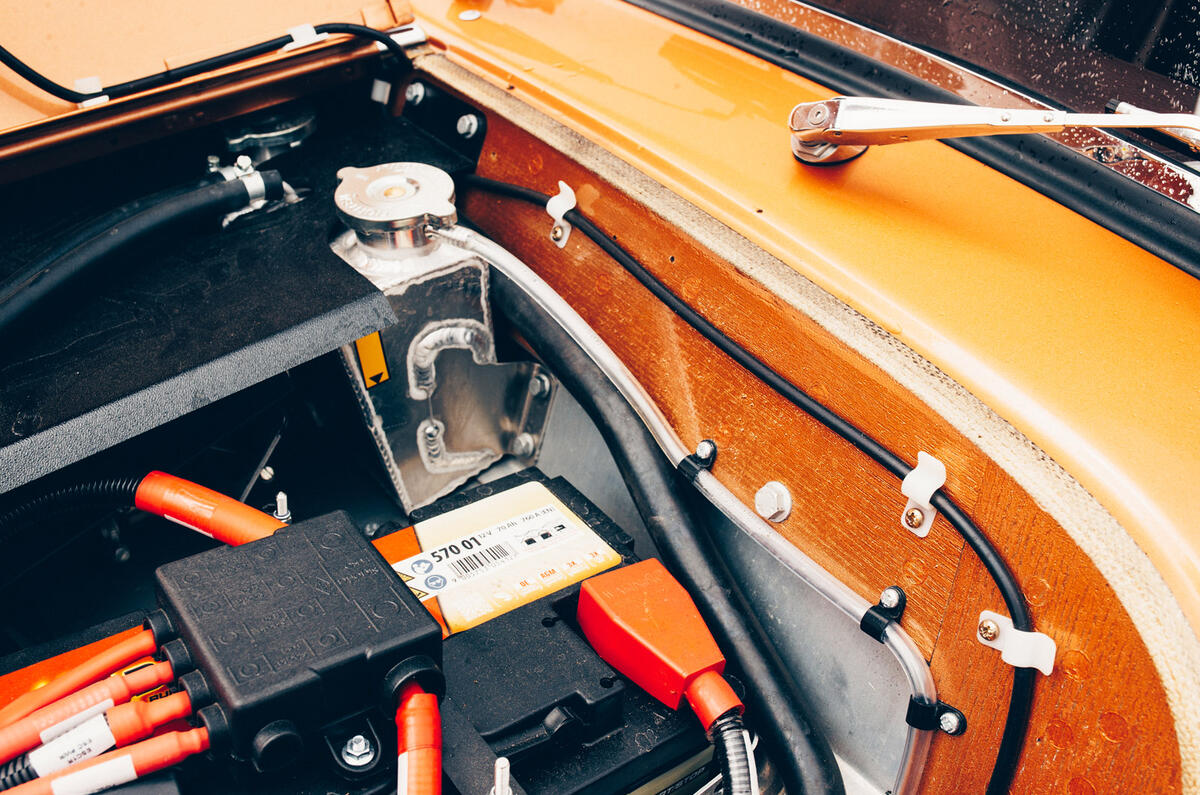 05 Morgan Supersport 2025 Autocar road test review wood