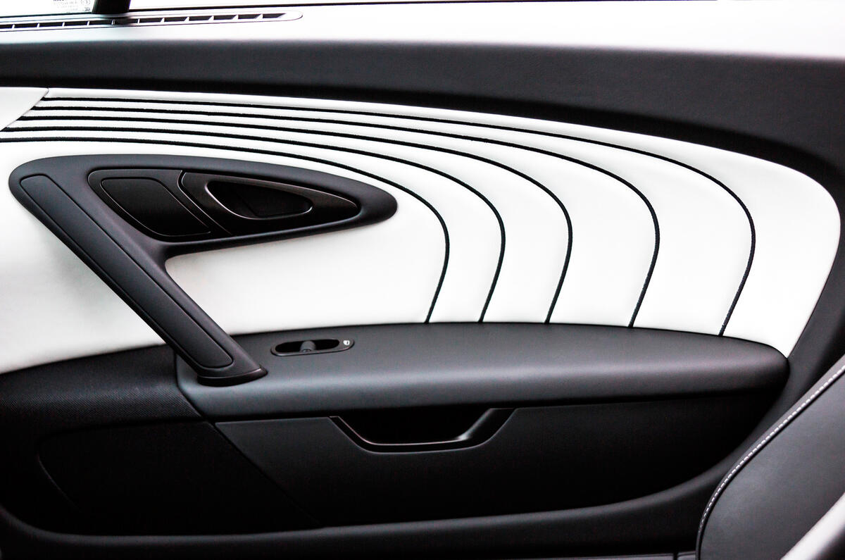 Bugatti Veyron “Lang Lang” inspired by Chinese pianist Bugatti Veyron “Lang Lang” inspired by Chinese pianist