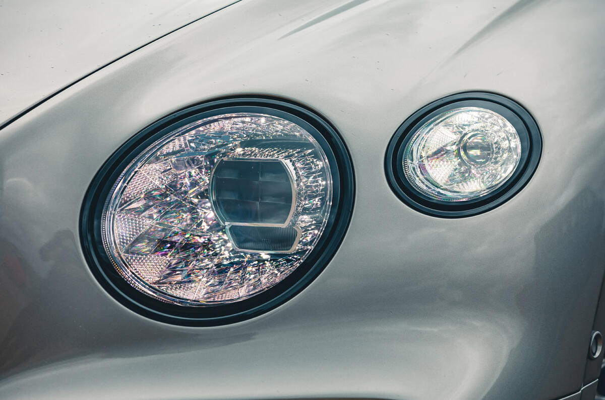 06 Bentley Continental GTC convertible RT 2023 headlight