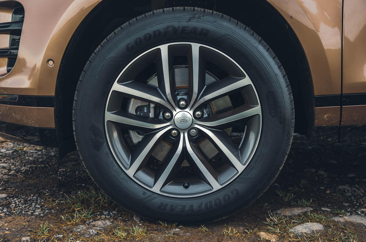 06 Range Rover Evoque RT 2024 front wheel