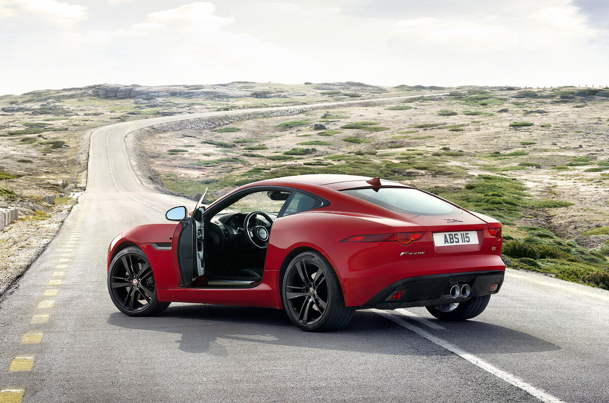 Jaguar F-type coupe revealed