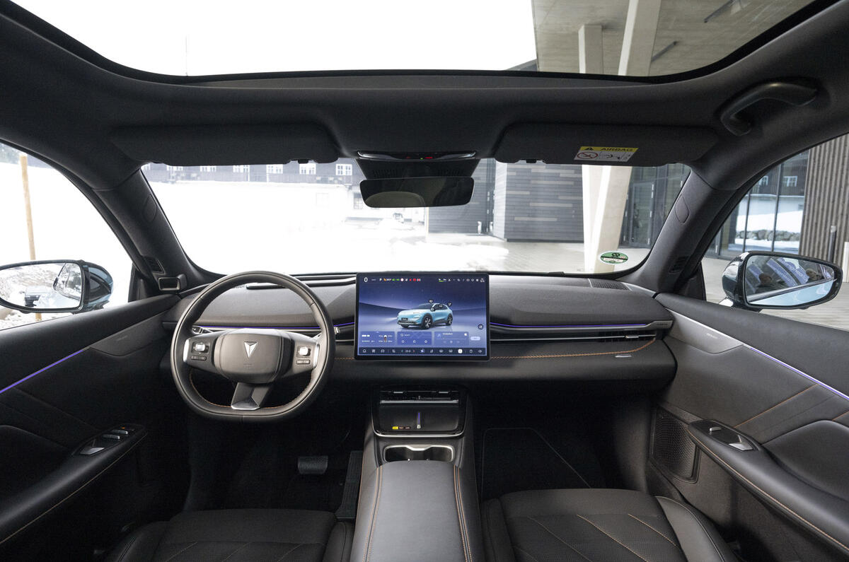 07 Changan Deepal S05 review dashboard