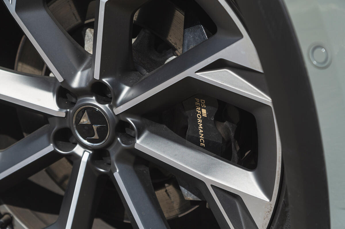 07 DS 7 E Tense 4x4 360 2023 RT Brooklyn 21 wheels DS performance brakes