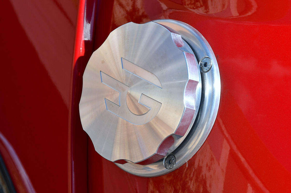 07 Electrogenic Mini Cooper electric 2022 FD charge port 07 Electrogenic Mini Cooper electric 2022 FD charge port