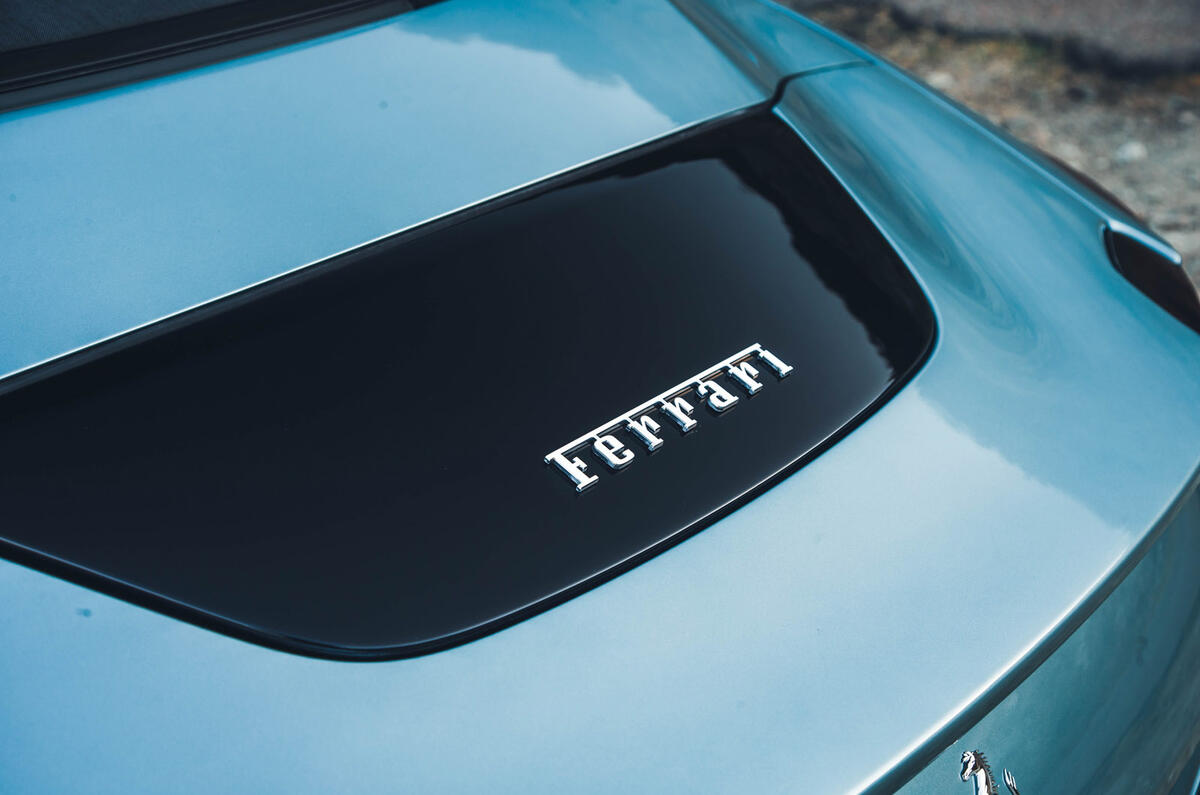 07 Ferrari Roma Spider FD 2023 spoiler 07 Ferrari Roma Spider FD 2023 spoiler