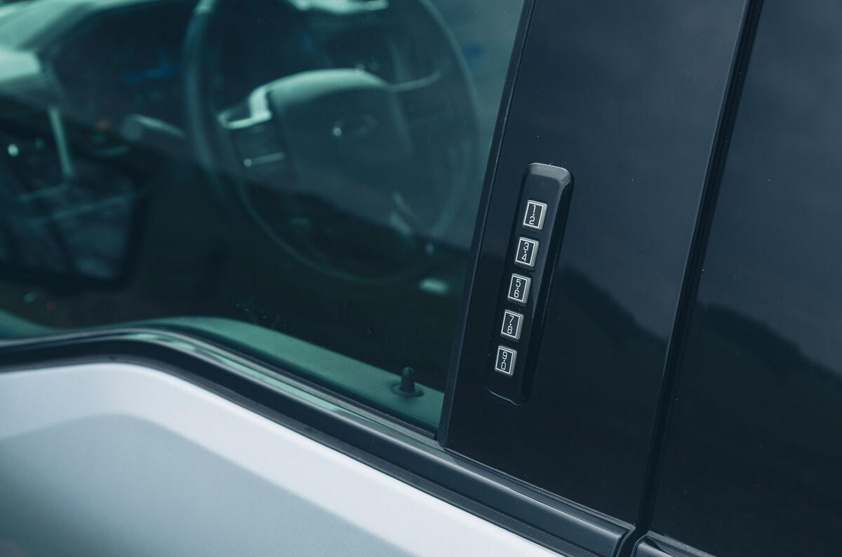 07 Ford F150 Lightning RT 2023 keypad