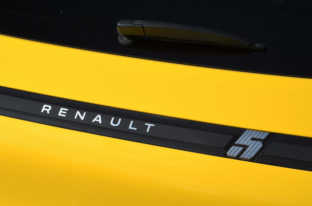 07 Renault 5 2025 road test review badge