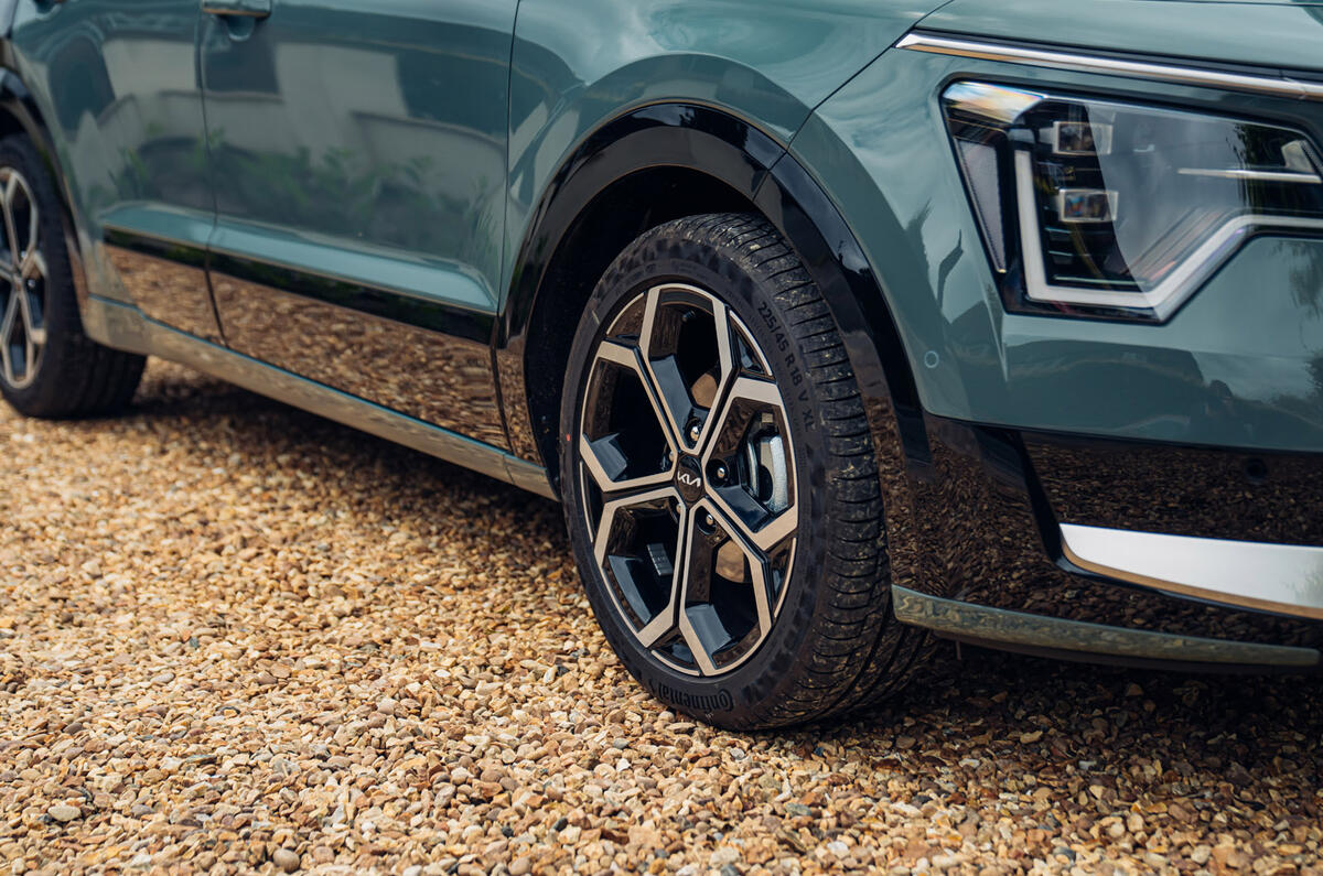 07a Kia Niro HEV FD 2022 18in wheel