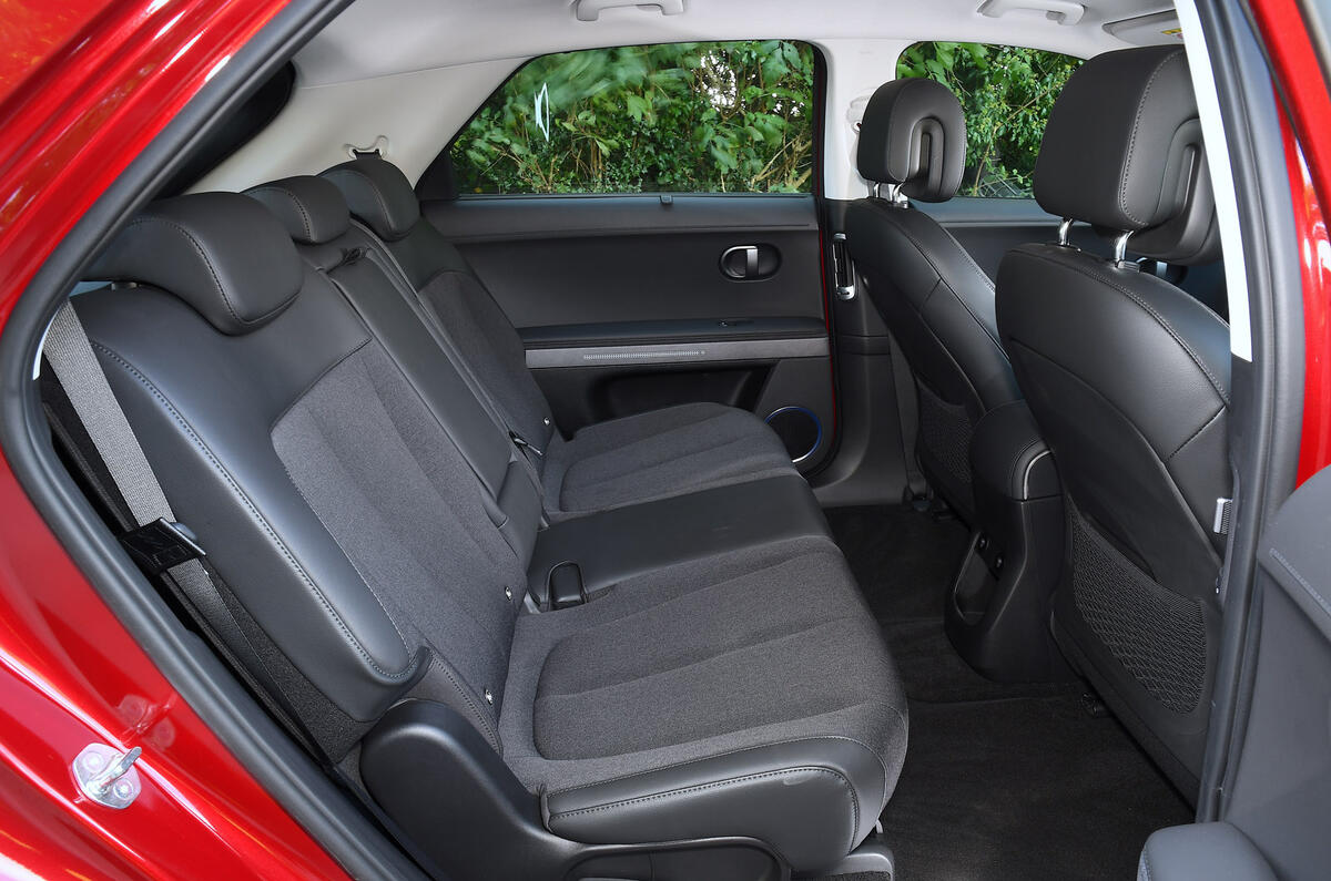 08 Hyundai Ioniq 5 2024 review rear seats 08 Hyundai Ioniq 5 2024 review rear seats