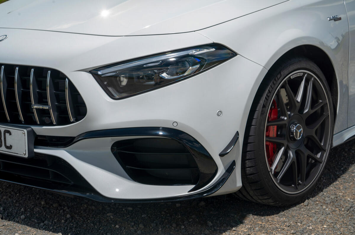 08 Mercedes AMG A45 S RT 2023 facelift headlight