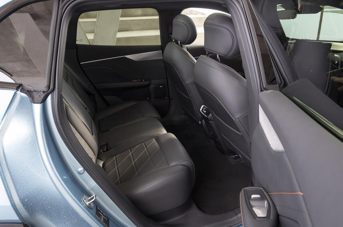 09 Changan Deepal S05 review rear seats