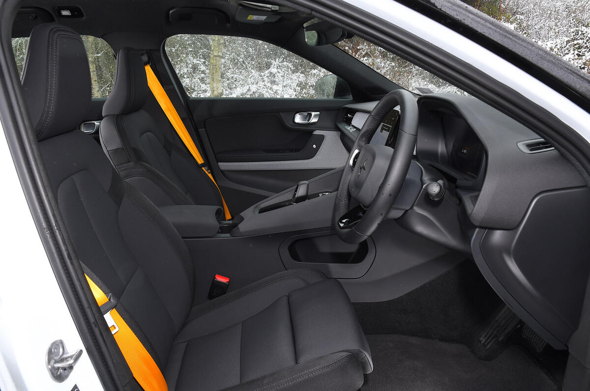 09b Polestar 2 BST Edition 270 RT 2023 front seats