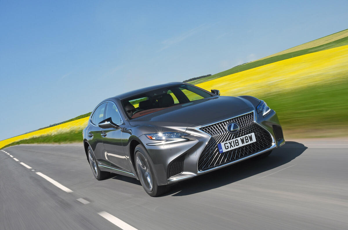 3rd LEXUS ★LS500h/LS500/ES300h/UX250h/UX200専用☆レッドカーボンタイプ☆パドルシフトノブ2p★NX10系/IS30系/CT10系/RC-F前/後期用有 Lexus LS: Fourth Generation \u2013 Lexus Enthusiast | Lexus Enthusiast