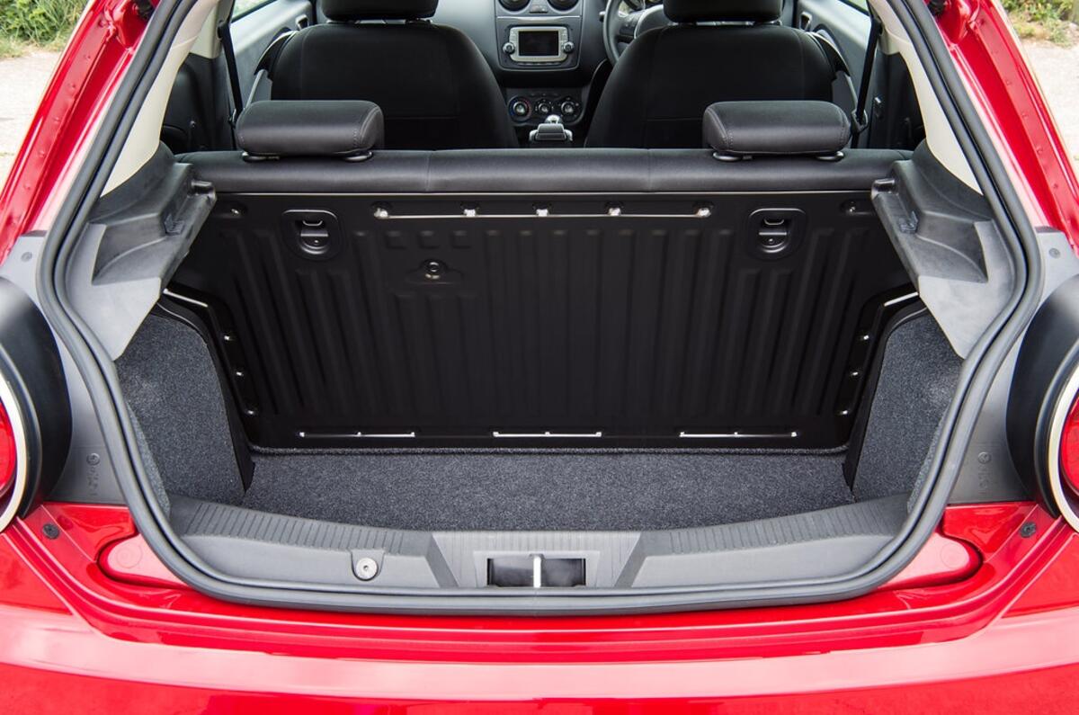 Alfa Romeo Mito review boot space