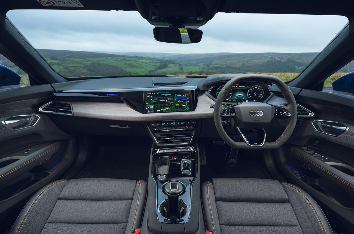 10 Audi S E Tron GT 2024 review dashboard