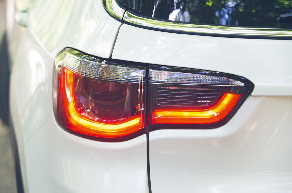 Jeep Compass 2018 road test review - rear lights