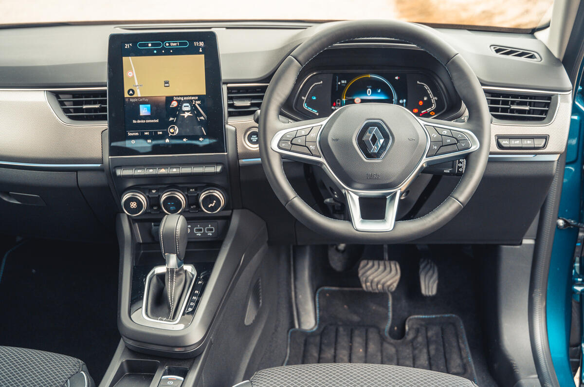 10 Renault Arkana 2021 road test review dashboard 10 Renault Arkana 2021 road test review dashboard