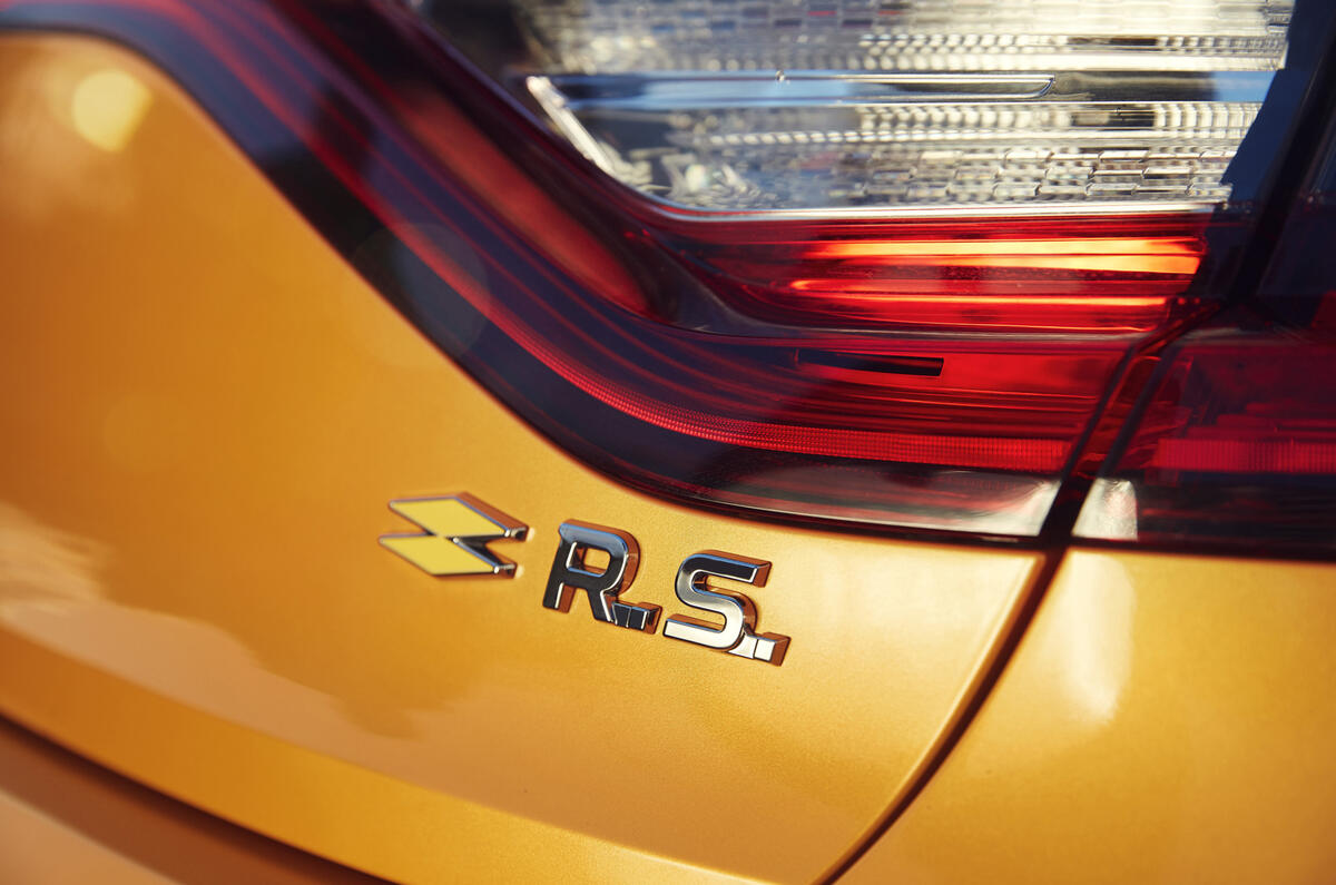 Renault Megane RS 280 2018 road test review badging