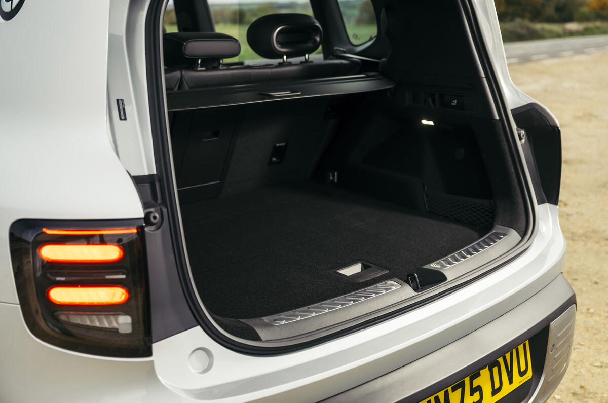 10 Smart hashtag 5 2025 Autocar review boot