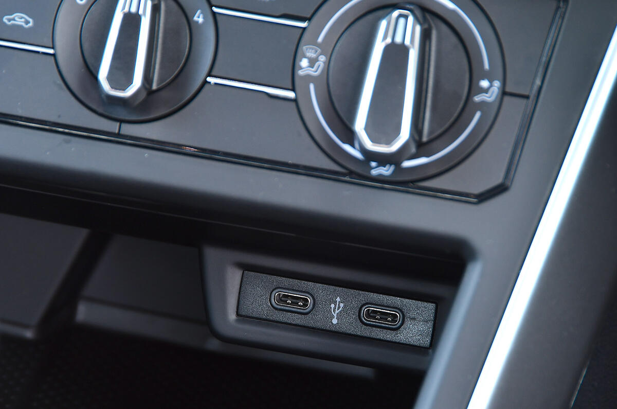 10 Volkswagen Taigo road test review USB ports