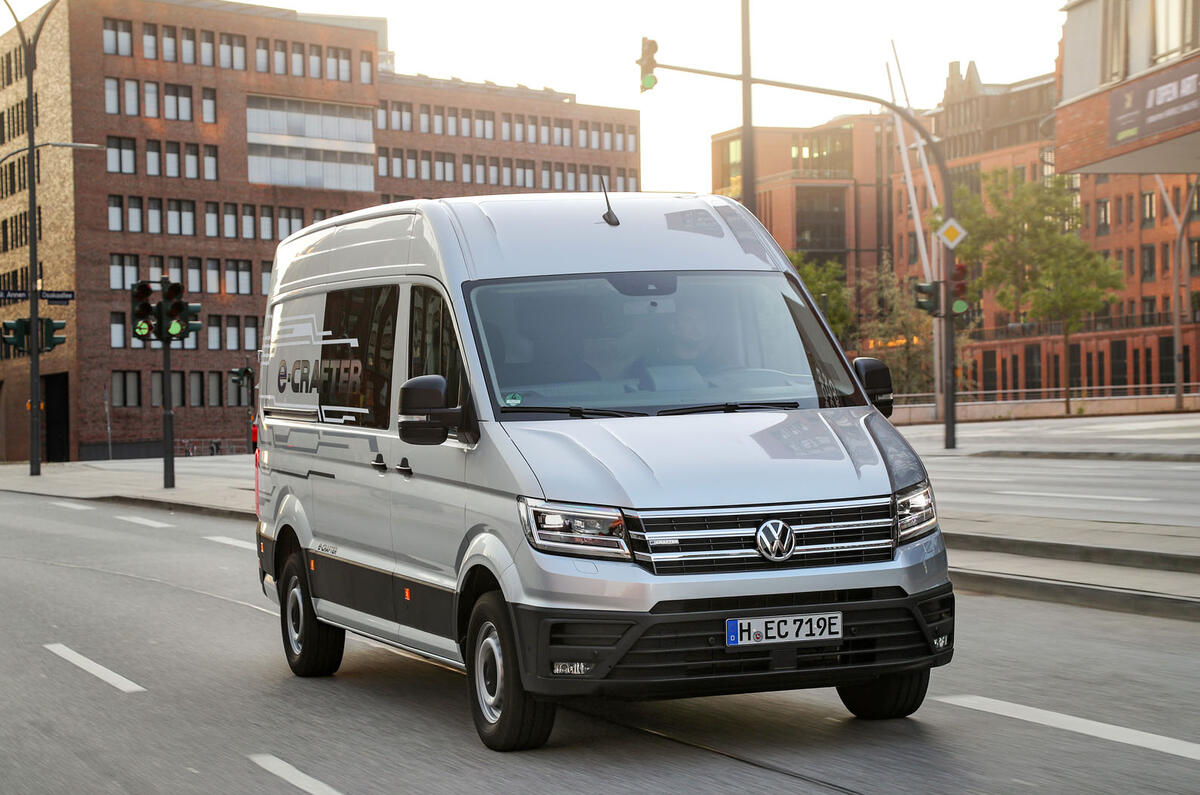 Volkswagen e-Crafter 2018 review - on the road front