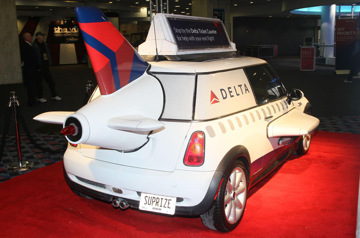 Detroit motor show report + pics