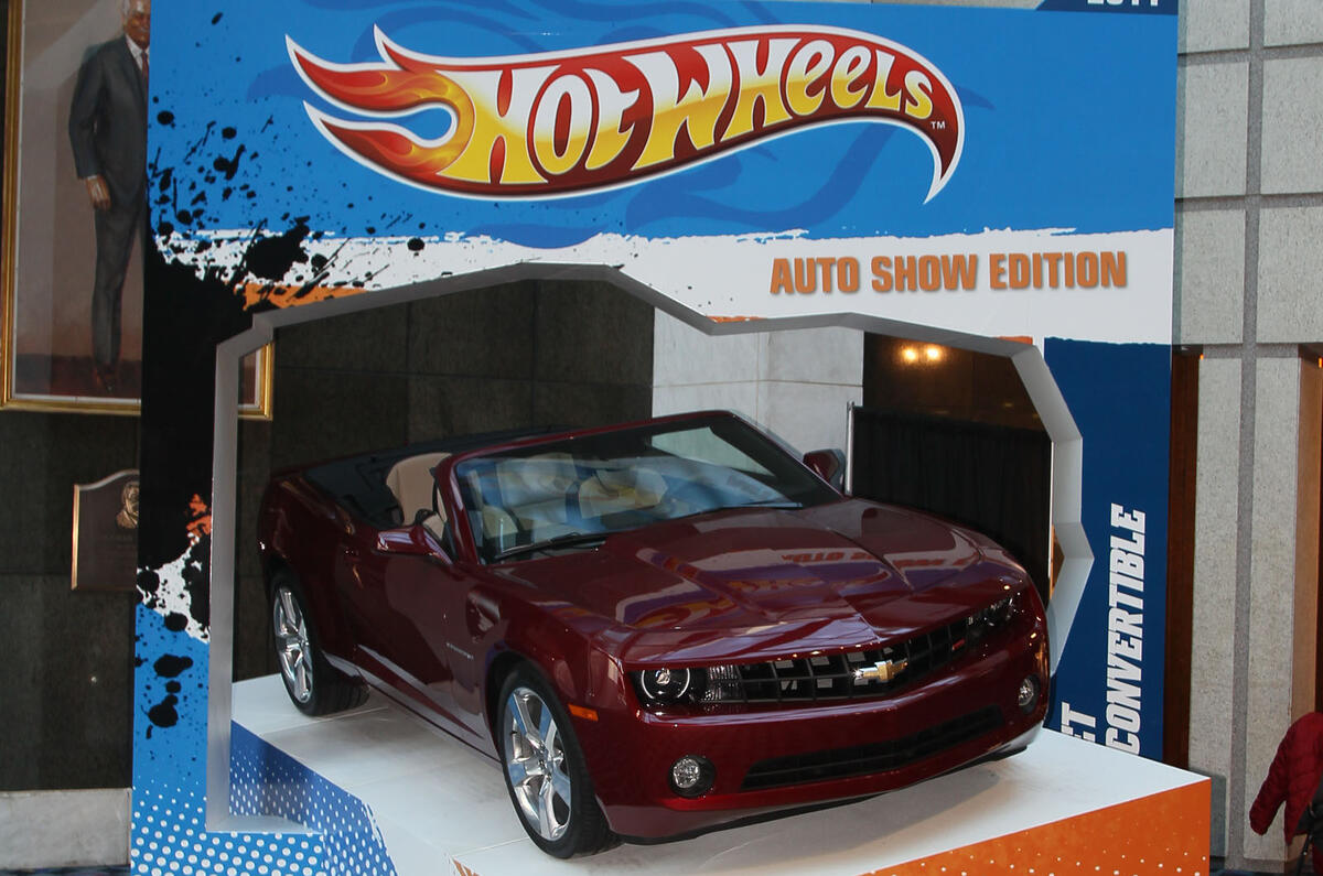 Detroit motor show report + pics