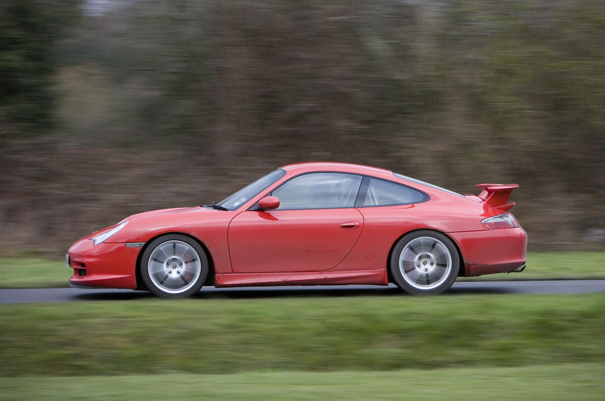 no title Porsche 996 GT3 vs Cayman S