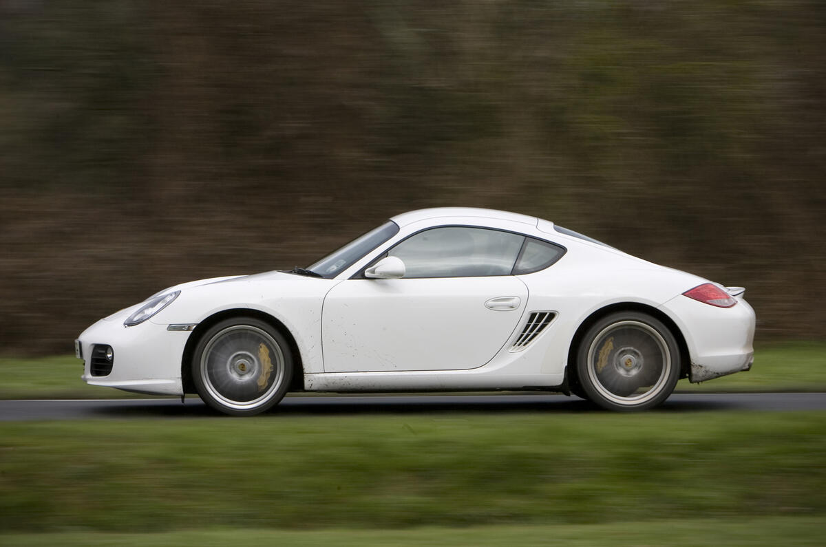 no title Porsche 996 GT3 vs Cayman S